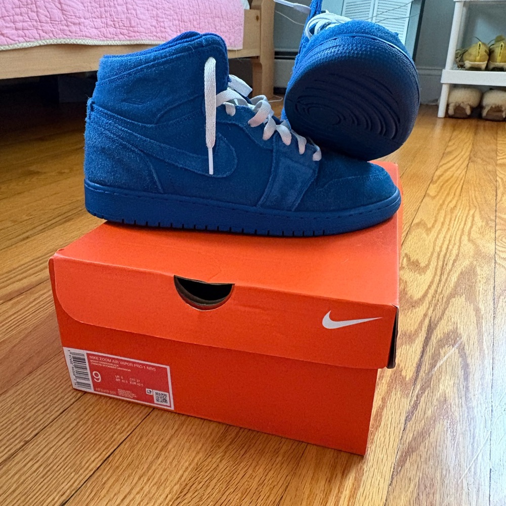 Jordan Blue Sneakers Athletic Casual